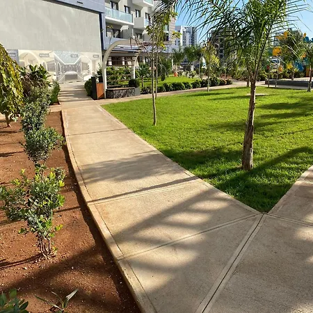 Sunrise 80 Apartment *